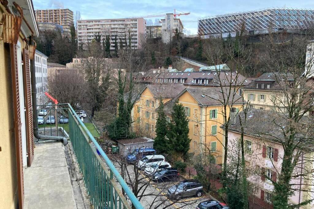 Joli 2 Pieces Dernier Etage, Lausanne Centre Dış mekan fotoğraf