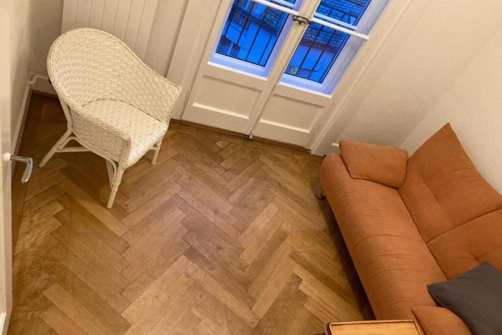 Joli 2 Pieces Dernier Etage, Lausanne Centre Dış mekan fotoğraf