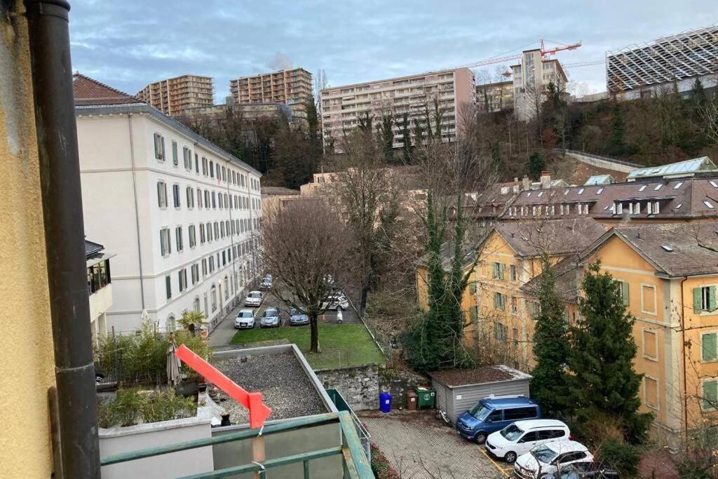 Joli 2 Pieces Dernier Etage, Lausanne Centre Dış mekan fotoğraf